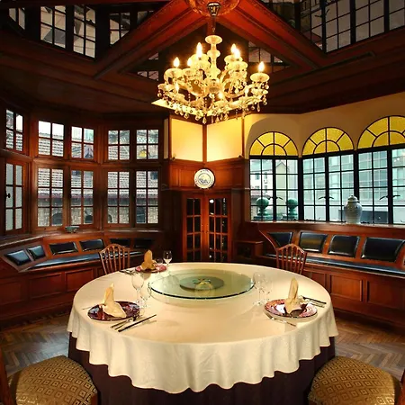 Shanghai Moller Villa Hotel-3